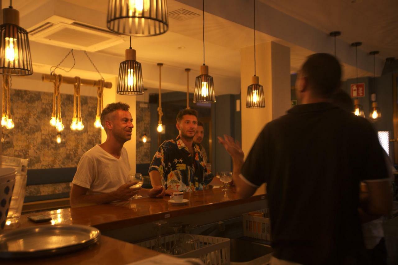 Pension Hostel Costa Brava L'Estartit Dış mekan fotoğraf